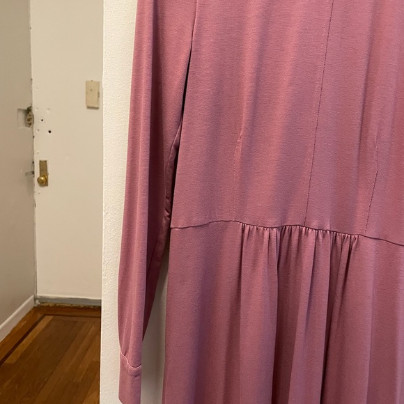 Magenta Midi, Long Sleeve Dress - Picture 4 of 9